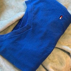 blue tommy v neck short sleeve